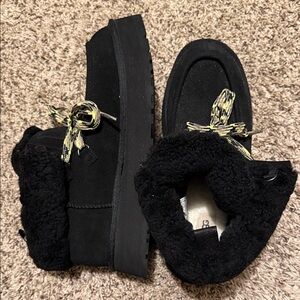 UGG FUNKARRA Black and Cream Shearling Boots